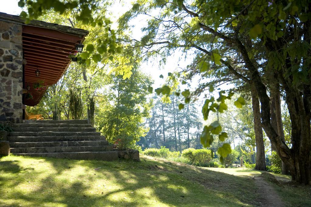 Hotel Rancho San Cayetano Ситакуаро Экстерьер фото