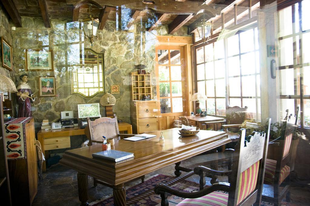 Hotel Rancho San Cayetano Ситакуаро Экстерьер фото