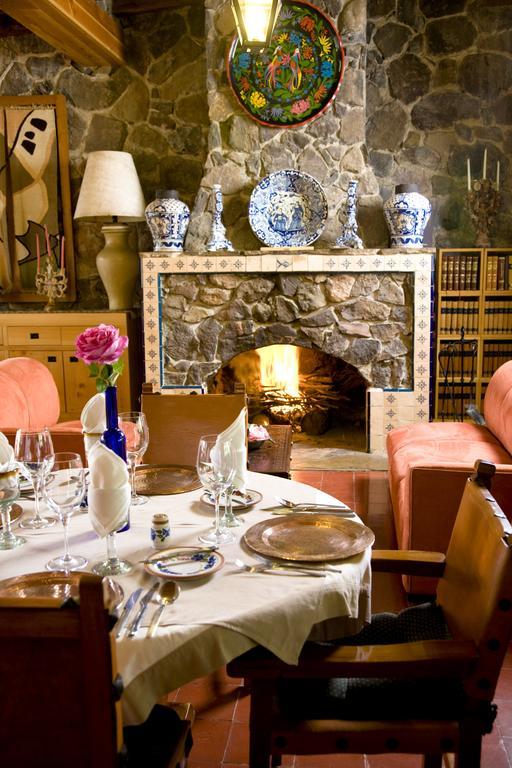 Hotel Rancho San Cayetano Ситакуаро Экстерьер фото