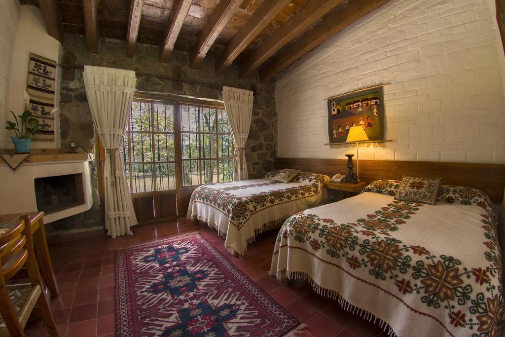 Hotel Rancho San Cayetano Ситакуаро Номер фото
