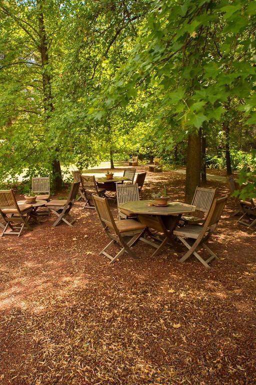 Hotel Rancho San Cayetano Ситакуаро Экстерьер фото